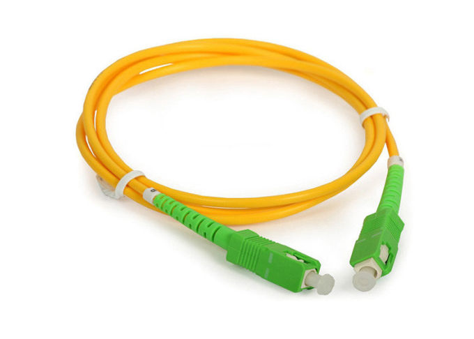 Il cavo di toppa a fibra ottica semplice dello Sc APC/saltatore di fibra ottica ha personalizzato la lunghezza 2